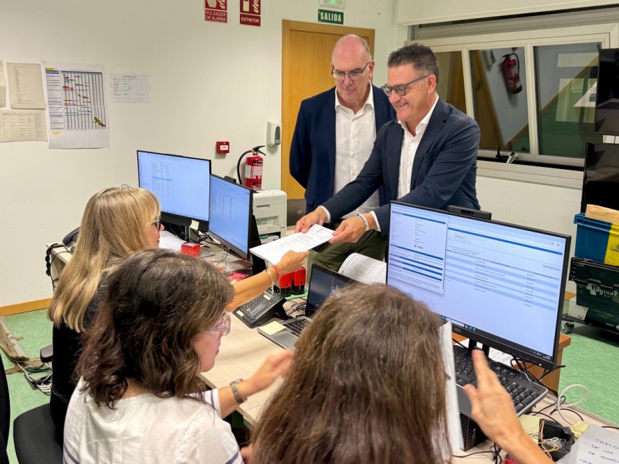 El PP de Alicante ya tiene lista para el 29N: confirma a María Gómez como 'número tres' al Congreso y a la ilicitana Lastra, como 'número cinco'
