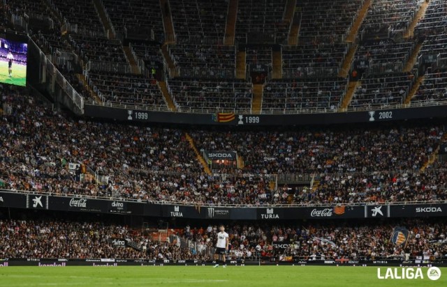 El Valencia jugará por segunda vez como visitante en sus más de cien años en Mestalla