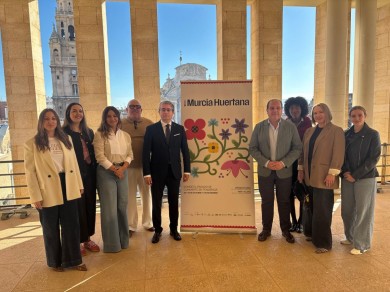 La moda huertana 'se lleva' en Murcia: las creaciones de 25 diseñadores desfilarán en el Jardín del Malecón