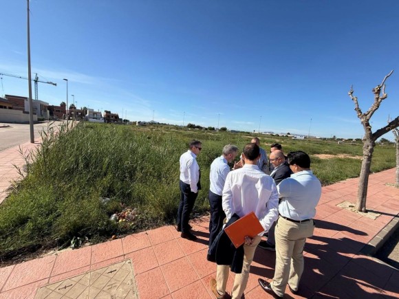 San Javier cederá una parcela municipal a la UMU para construir una residencia universitaria cerca de la Facultad del Deporte