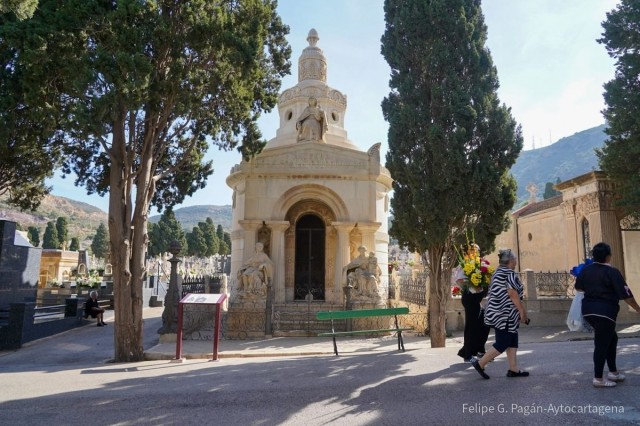 Historia y legado en el cementerio de Los Remedios de Cartagena: donde las grandes fortunas mineras dejaron su huella