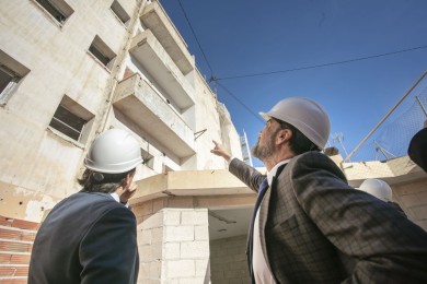 Alicante amplía la obra de los pisos de alquiler de San Gabriel: 251.000€ más y dos meses adicionales