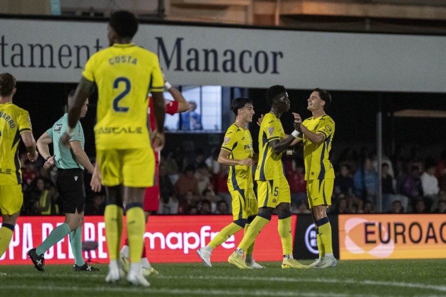 El Villarreal gana con solvencia en su debut copero frente al Manacor