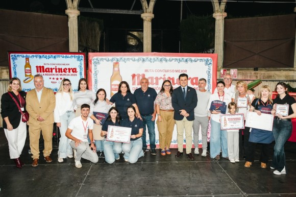 El restaurante de Cehegín 'Con Sentido de Mari' se lleva el premio de Mejor Marinera tradicional y 'La Flota' de Cartagena el de la reinventada