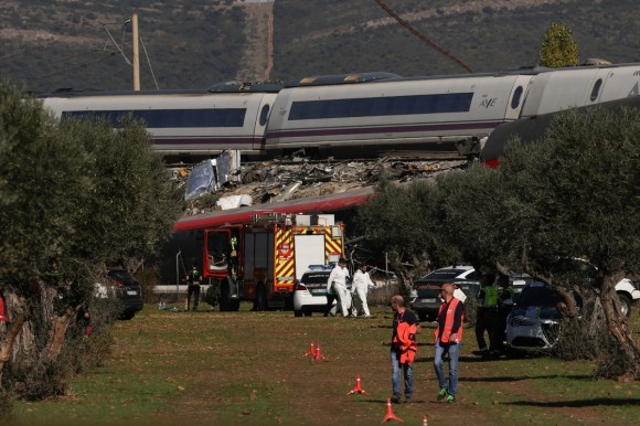 La Guardia Civil interroga al operario del centro de control de Adif por el accidente ferroviario