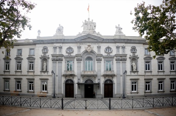 El Gobierno entrega al TS el listado de los más de 160.000 afectados por la suspensión de voto a la 'ley de nietos'