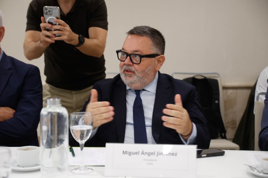 Jiménez Bosque: 
