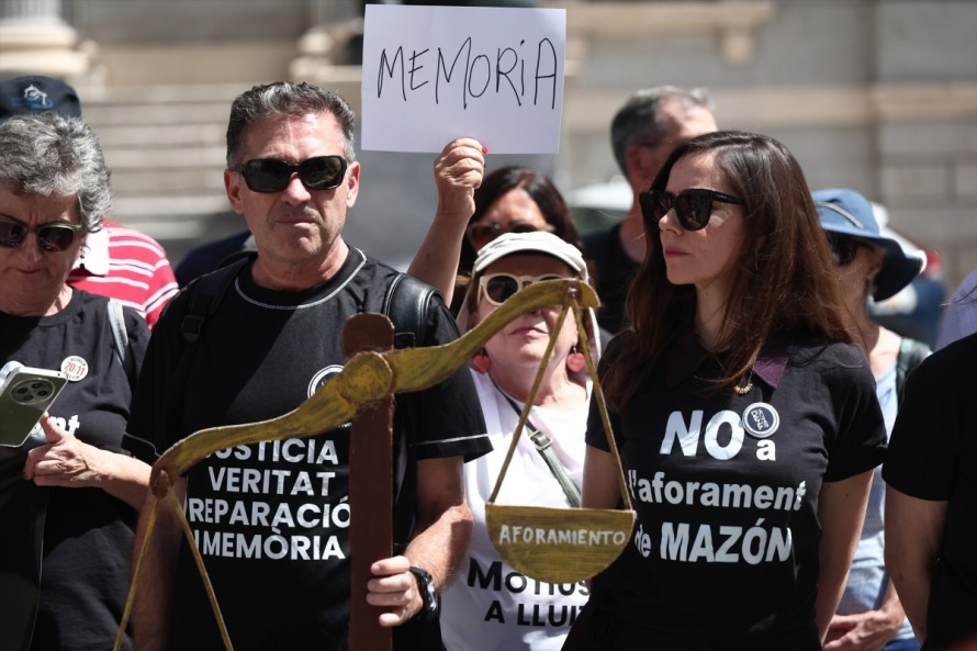 Víctimas de la Dana y los CLER trasladan solidaridad y apoyo a los afectados en Urda: 