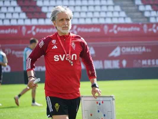 Pablo Alfaro no seguirá entrenando al Real Murcia 