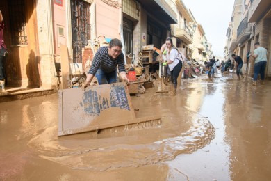La Dana frenó los planes de expansión del comercio en la zona cero: la mitad invirtió para sobrevivir