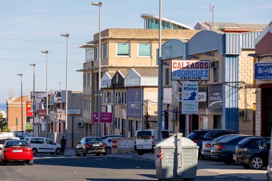 Parkinsonia ejecutará las obras de mejora del polígono industrial de Carrús en Elche por 231.500 euros