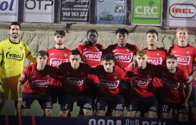 Del Minera-Efesé saldrá el único equipo de la Región vivo en la Copa
