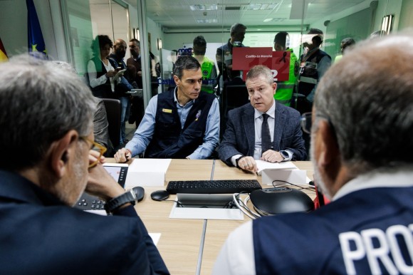 Sánchez admite que la confianza en la alta velocidad está 