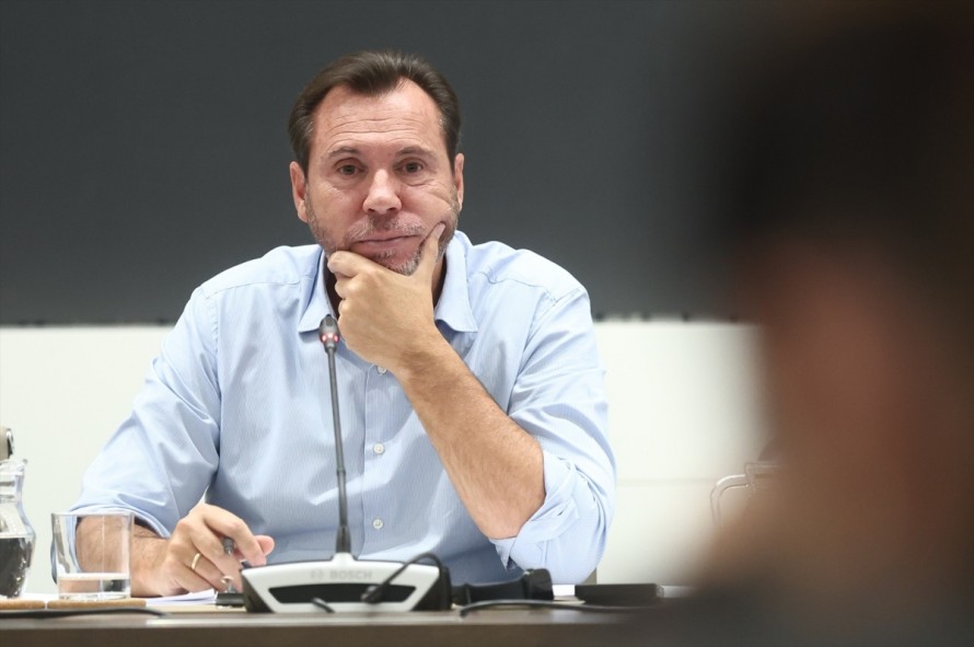 Yak-42, Angrois, Metrovalencia, Dana, Adamuz, Toledo... España no es país para dimitir por responsabilidad política