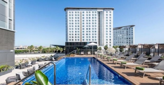 Bankinter Investment lanza una OPA sobre el 100% de Atom Hoteles, propietario del Meliá Valencia