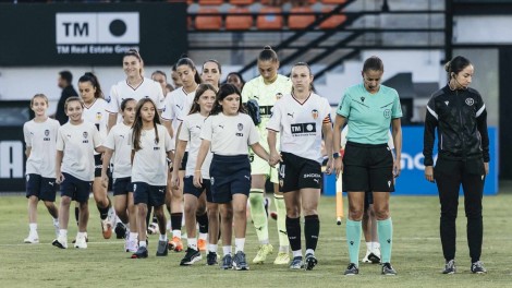 Yasmin Mrabet devuelve la esperanza al Valencia CF ante el Eibar