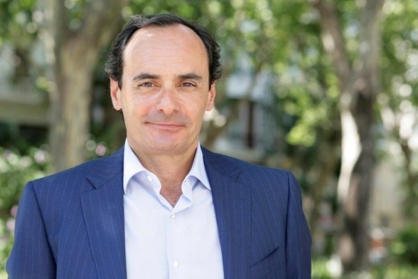Estrategias digitales para vender en domingos y festivos