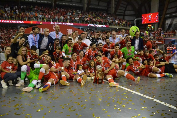 El Jimbee, décimo club que es campeón de la Primera División en 35 años