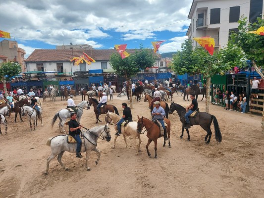 El programa taurino de Moró reúne a los mejores especialistas en recortes y saltos de quiebros