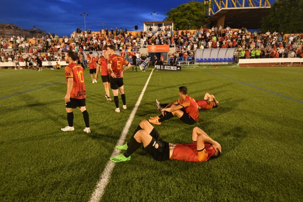 Al Jove Español se le escapa el ascenso en los penaltis (0-1)
