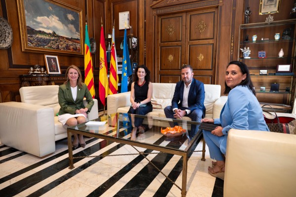 Carrasco y la Fundación Hortensia Herrero revisan el estado de sus proyectos en Castelló