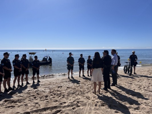 Un dispositivo con más de 50 agentes se encargará de la seguridad de las playas de Elche