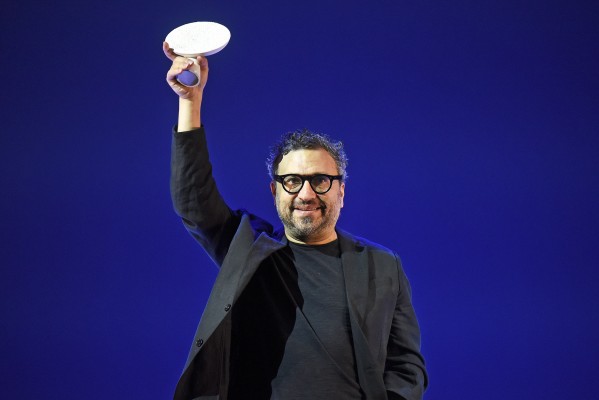 Alonso Ruizpalacios: 