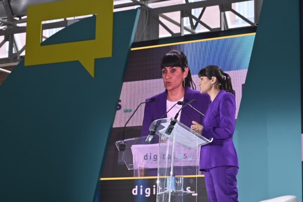 El Gobierno amplía en 10 años las concesiones de espectro radioeléctrico a las telecos 