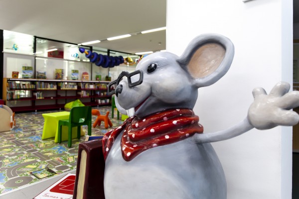 Vuelve la 'Escuela de Verano' de la BRMU: desde robótica a doblaje de películas pasando por clubes de lectura