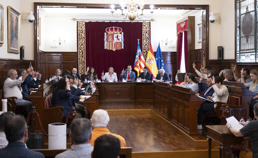 La cuesta de julio en el Ayuntamiento y Diputación: tres plenos y el Debate de la Provincia en 21 días