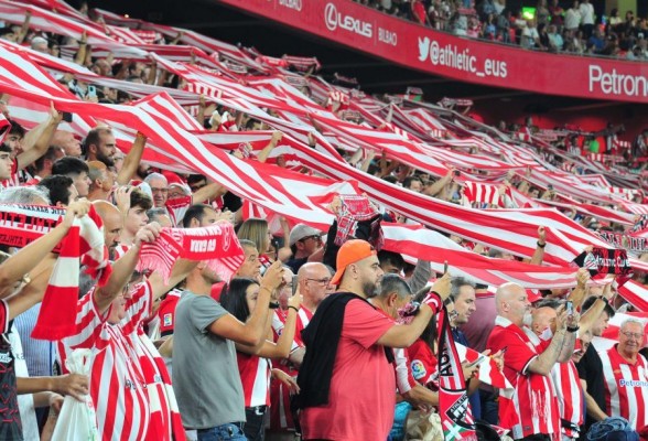 Los estadios de LALIGA siguen sumando aficionados, llegando a los 11 millones en la última temporada
