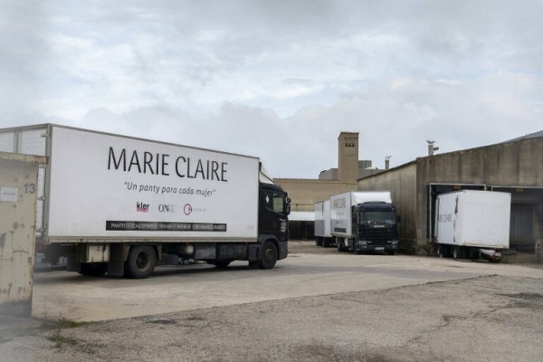 Koltex cita a la plantilla para preparar la apertura de Marie Claire a falta de la resolución del concurso