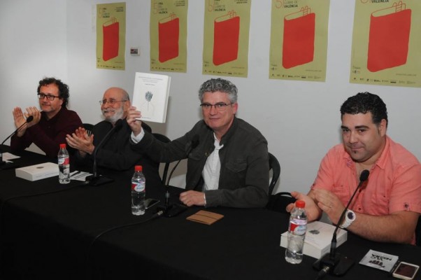 Las dos últimas décadas de la música valenciana se condensan en el libro 'Escritos desde la intimidad'