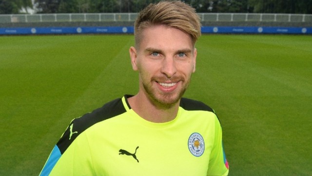 El Leicester ficha al portero alemán Zieler