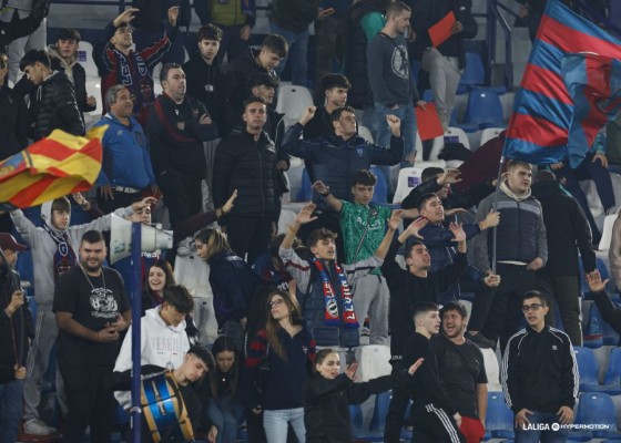 El Levante supera los cuatro mil abonados en solo cinco días de campaña
