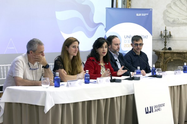 La UJI acoge a técnicos que abogan por cambiar de modelo para cumplir las normas de calidad del aire