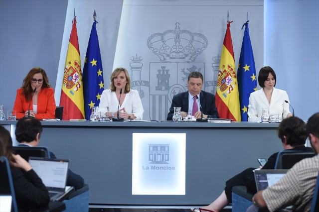 El Gobierno aprueba los primeros 46 millones para las nuevas plazas de profesor ayudante doctor