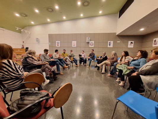 Cocentaina, Muro i Alcoi lliuren a la Conselleria les demandes de millora de la línia d’autobús a València