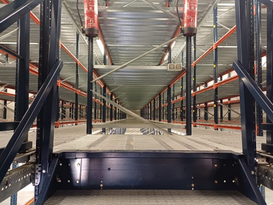 Sagunt inicia el traslado del Archivo Industrial para su mejor conservación y catalogación