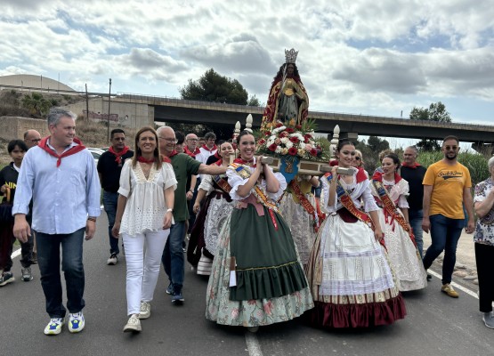 Almassora arropa a su patrona Santa Quitèria en una multitudinaria 'Tornà'