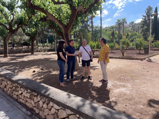 Garcia denuncia que el PP tala todos los árboles del parque Geólogo José Royo de Castelló