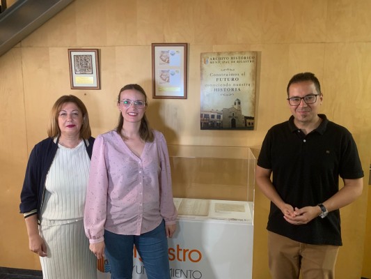 Bigastro amplía su archivo municipal con un centenar de documentos de la familia Andreu