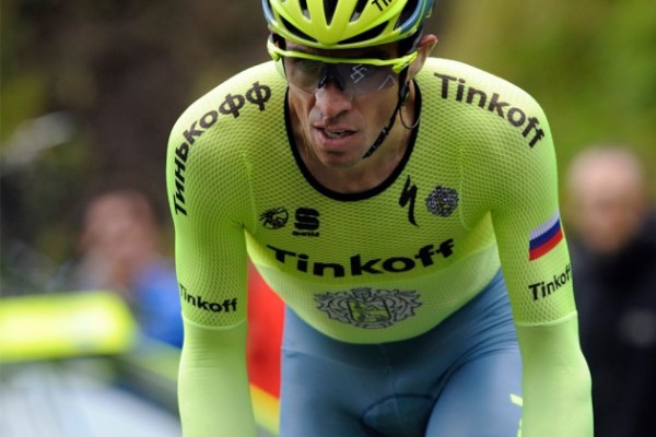 Contador golpea primero en el prólogo de Dauphine