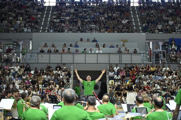 Nuevo éxito de L'Escola Canta con más de 4.000 asistentes en el pabellón Ciutat de Castelló