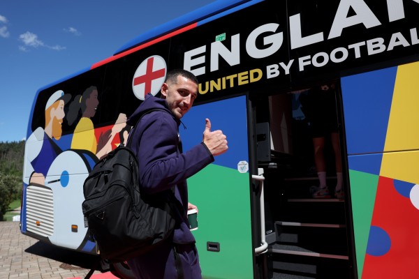 La favorita Inglaterra arranca contra Serbia