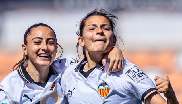 El Valencia Femenino despide la Liga F con un lleno ante el campeón