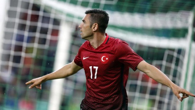 Turquía rentabiliza el acierto de Burak Yilmaz