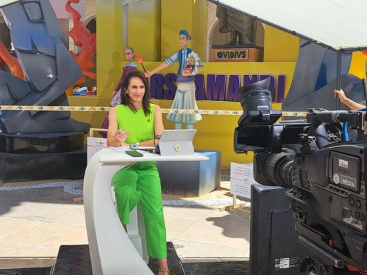 À Punt se vuelca en les Fogueres con una completa programación especial 