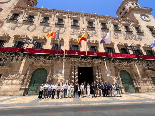 El PSOE de Alicante insta al PP a mantener la asesoría legal para víctimas de violencia de género