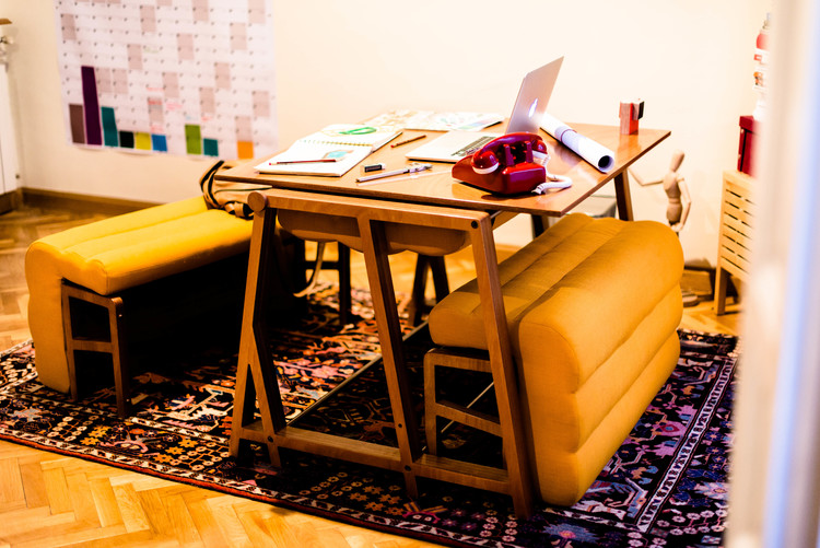 Unamo Design Studio cierra su sede en Valencia para centrarse en el mercado online